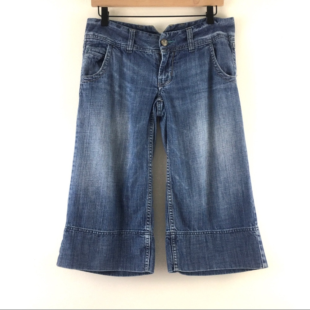 American Eagle Low Rise Denim Wide Leg Capris 4